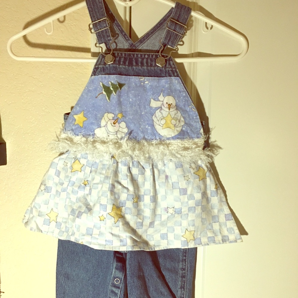 Old navy snowman overalls